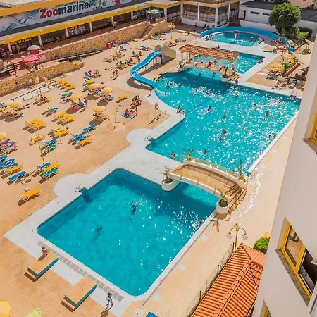 Sunny Flat W/ Balcony & Pool By Lovelystay * Portimao